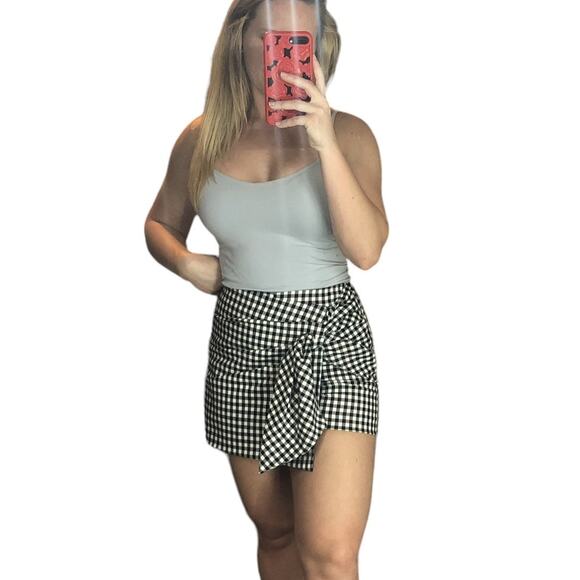 Zara Womens Gingham Wrap Skort Size Small Black White Preppy Picnic Brunch Date - Picture 2 of 11